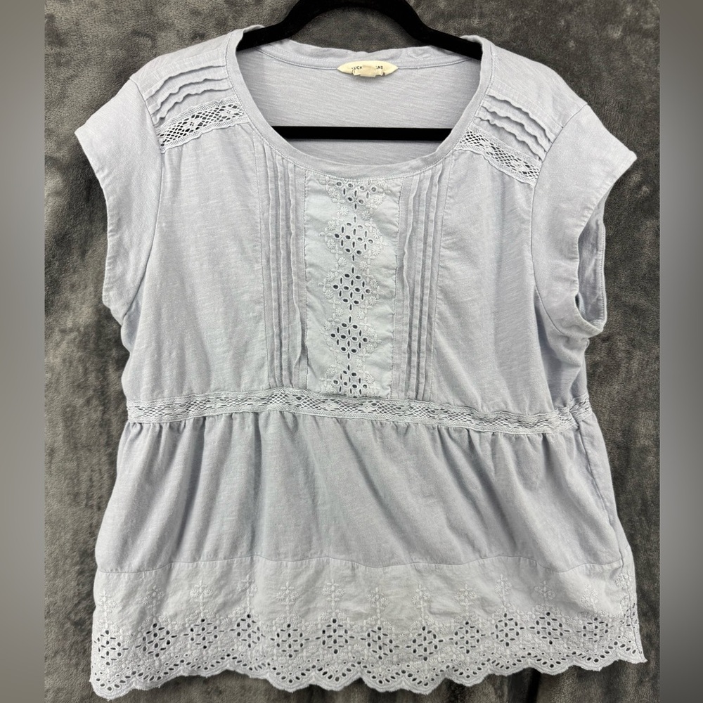 Lucky Brand Eyelet Light Blue Short Sleeve Blouse Shirt Size Large